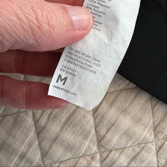 Fabletics Sports Bra - Picture 3 of 4